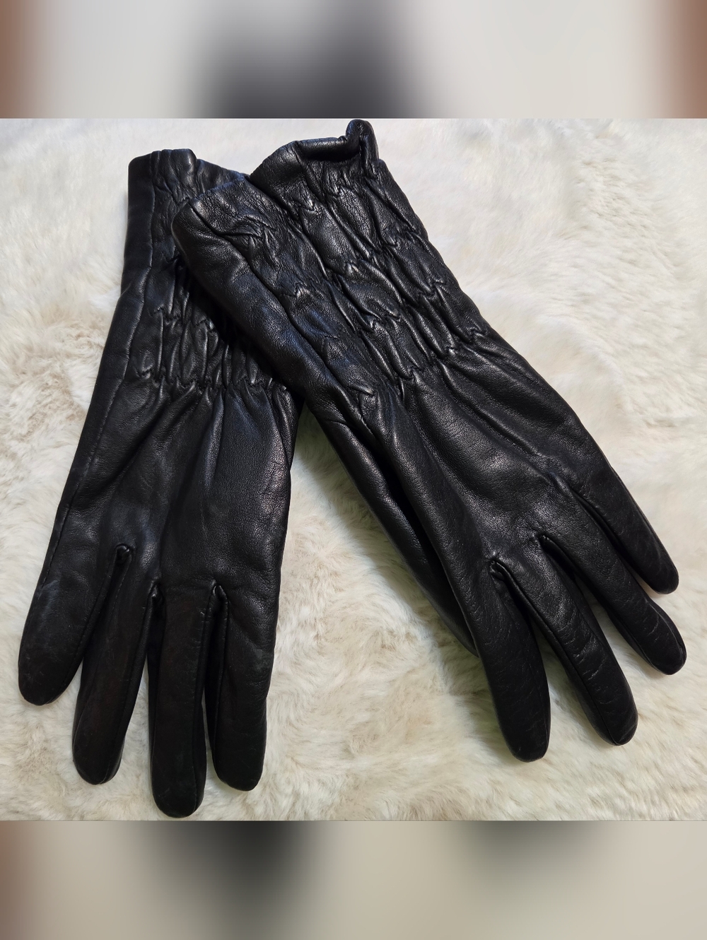 Thinsulate Classic Black Leather Gloves. Sz L